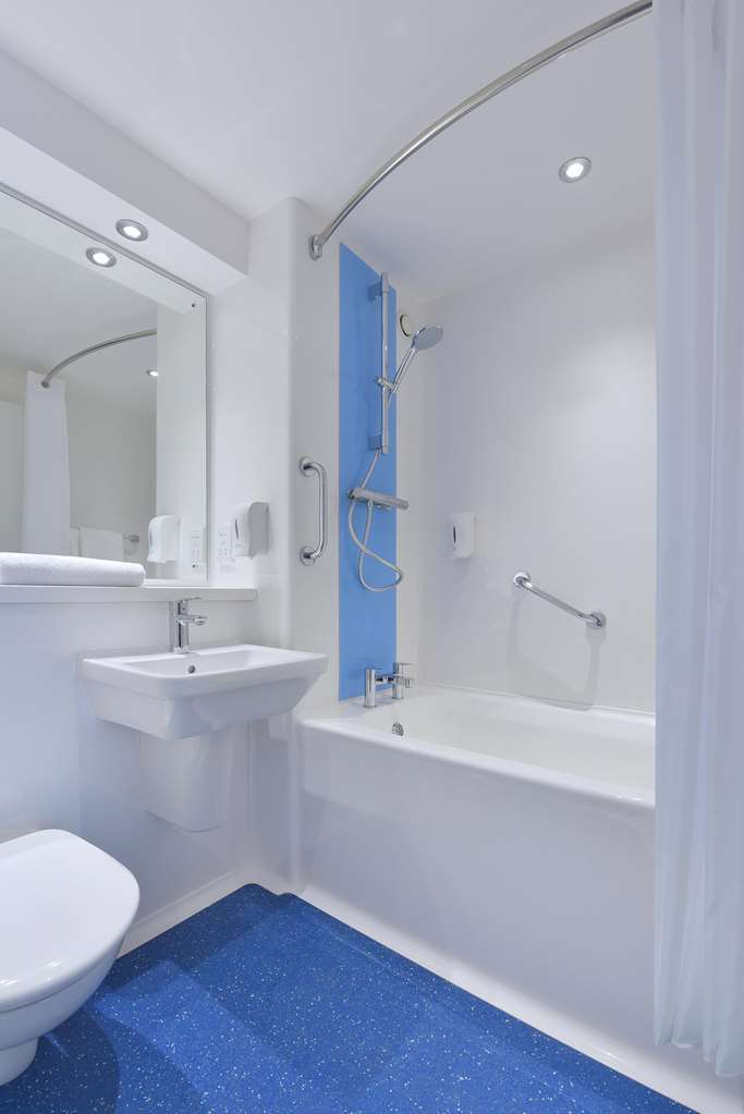 Travelodge Birmingham Oldbury Oldbury (West Midlands) Room photo