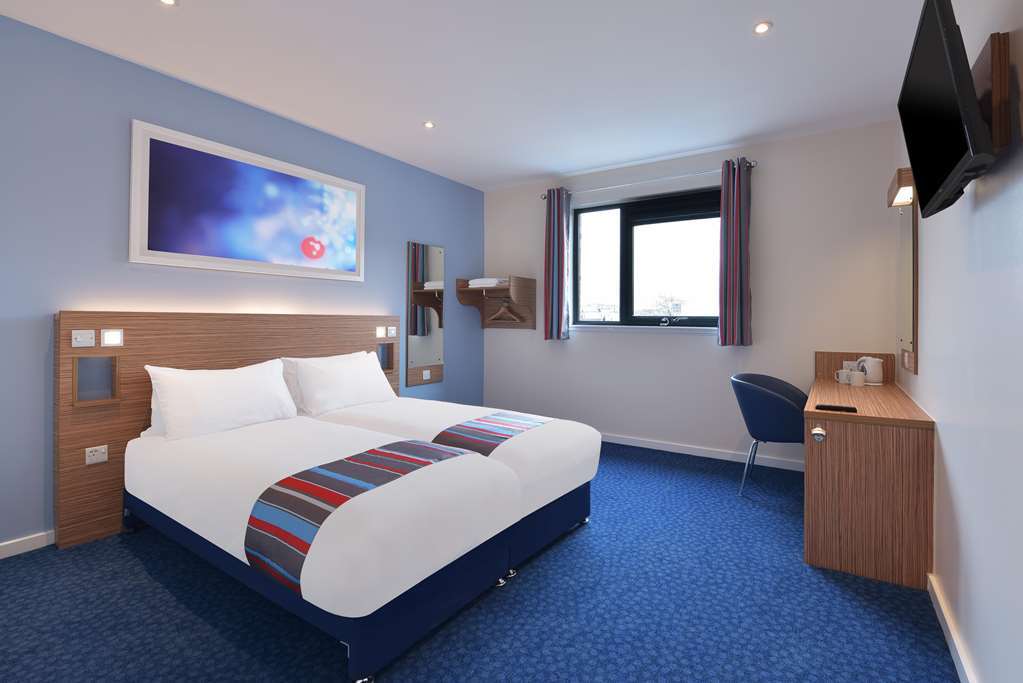 Travelodge Birmingham Oldbury Oldbury (West Midlands) Room photo